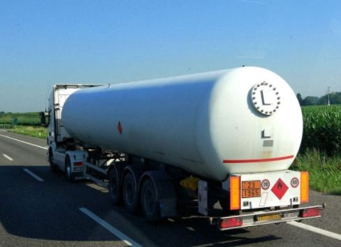 廣東苯胺危險品道路運輸許可證公司轉讓服務解析